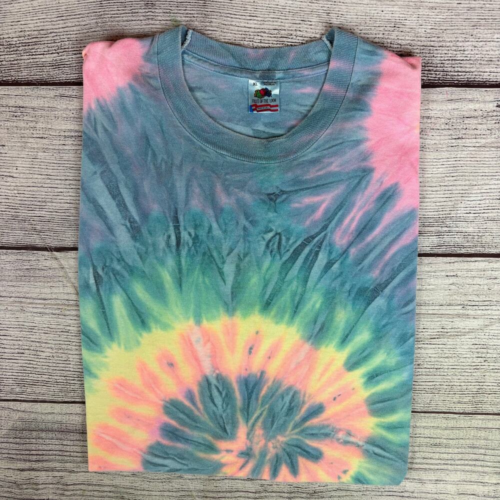 Vintage 1990s Fruit Of The Loom Tie Dye Single Stitch T-shirt
